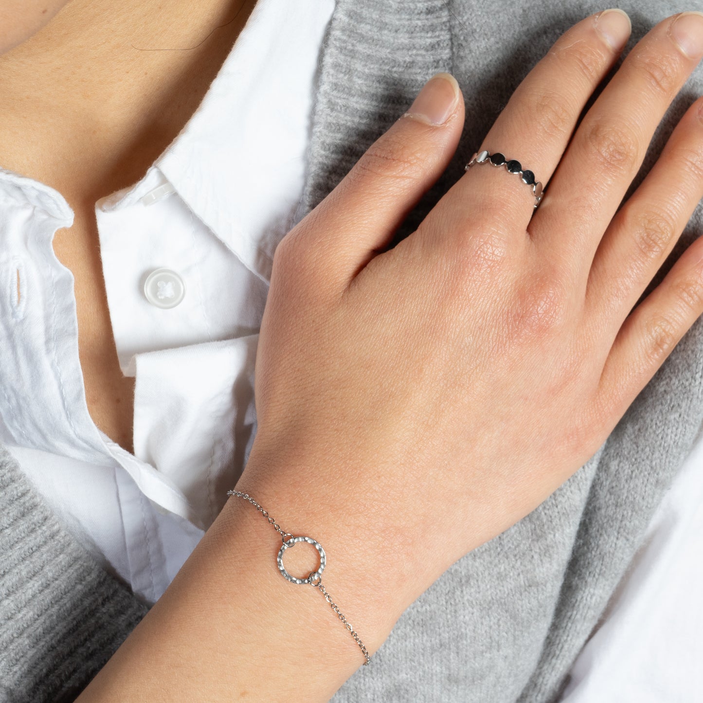 Circle Design Ring