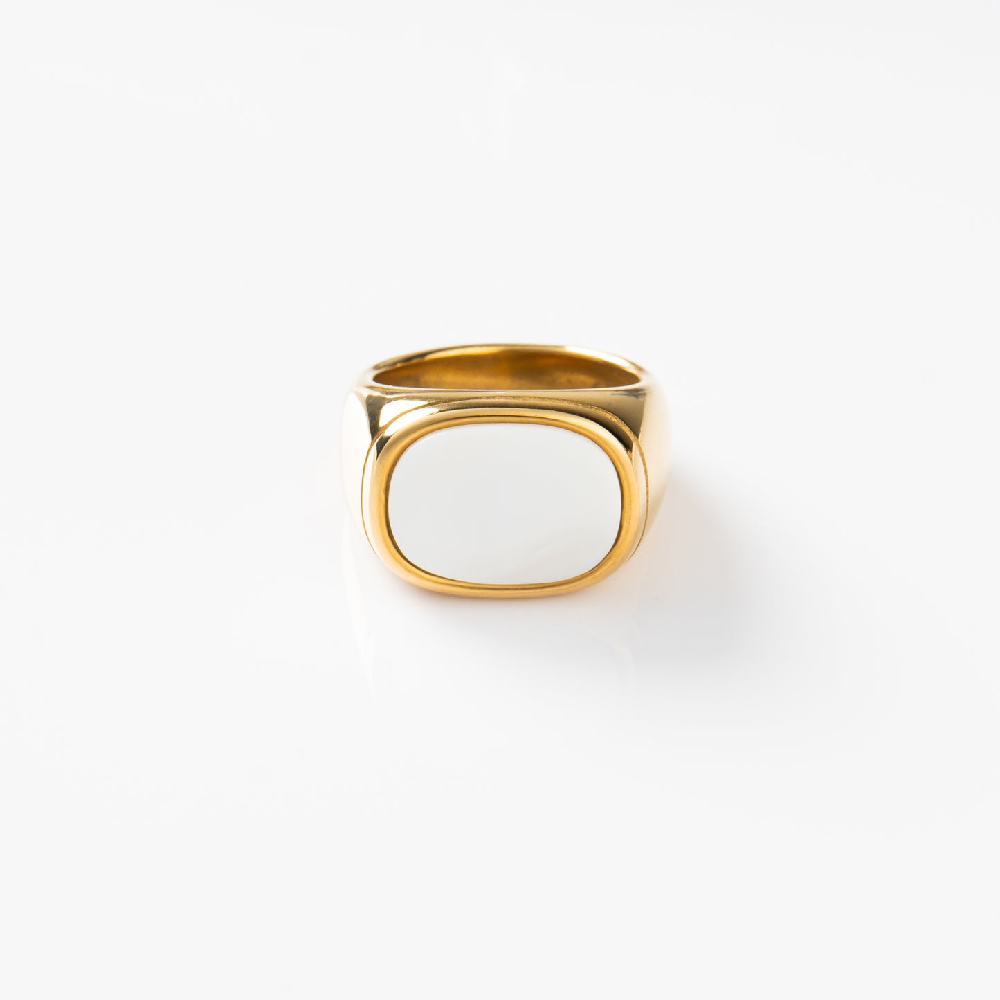 Shell Statement Ring