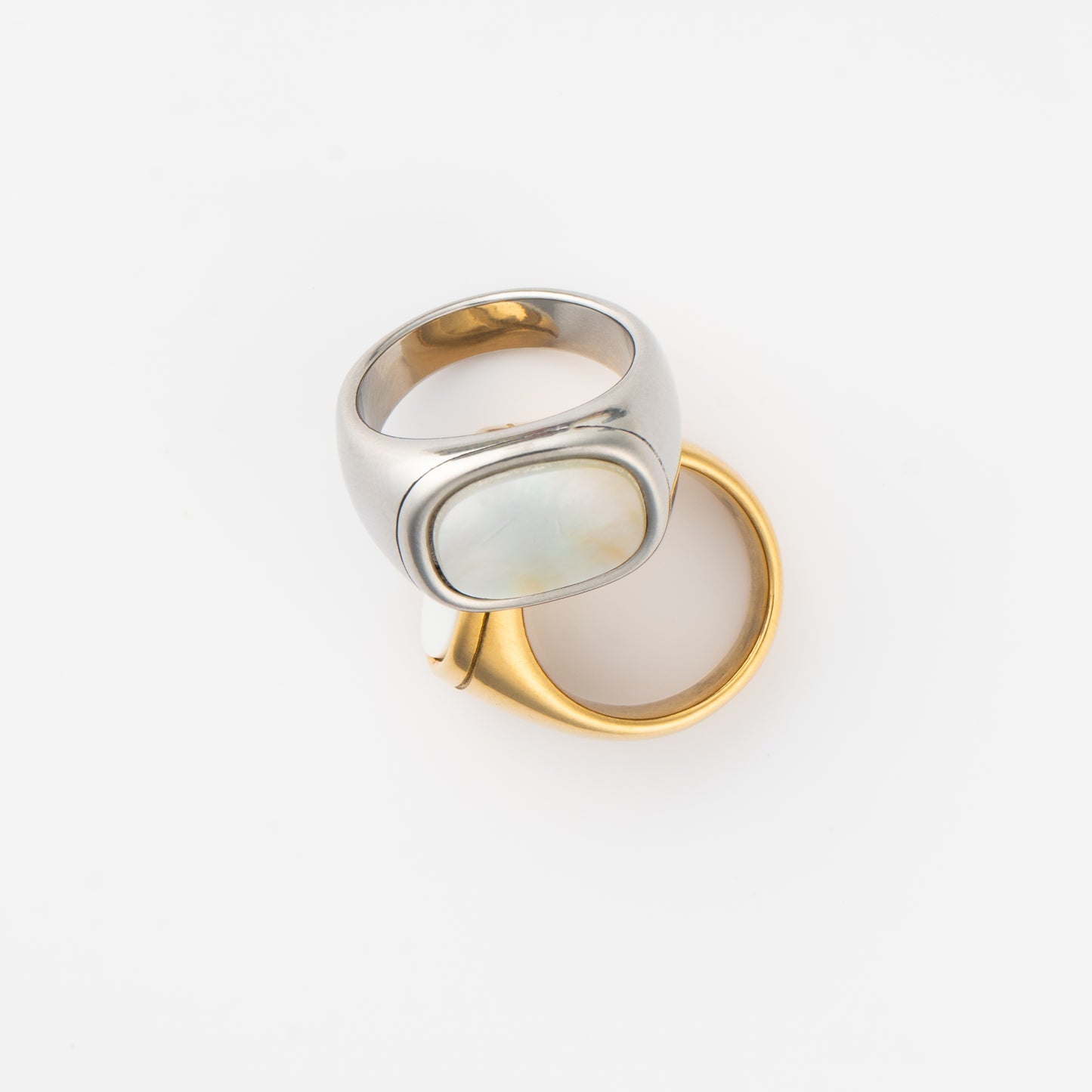 Shell Statement Ring