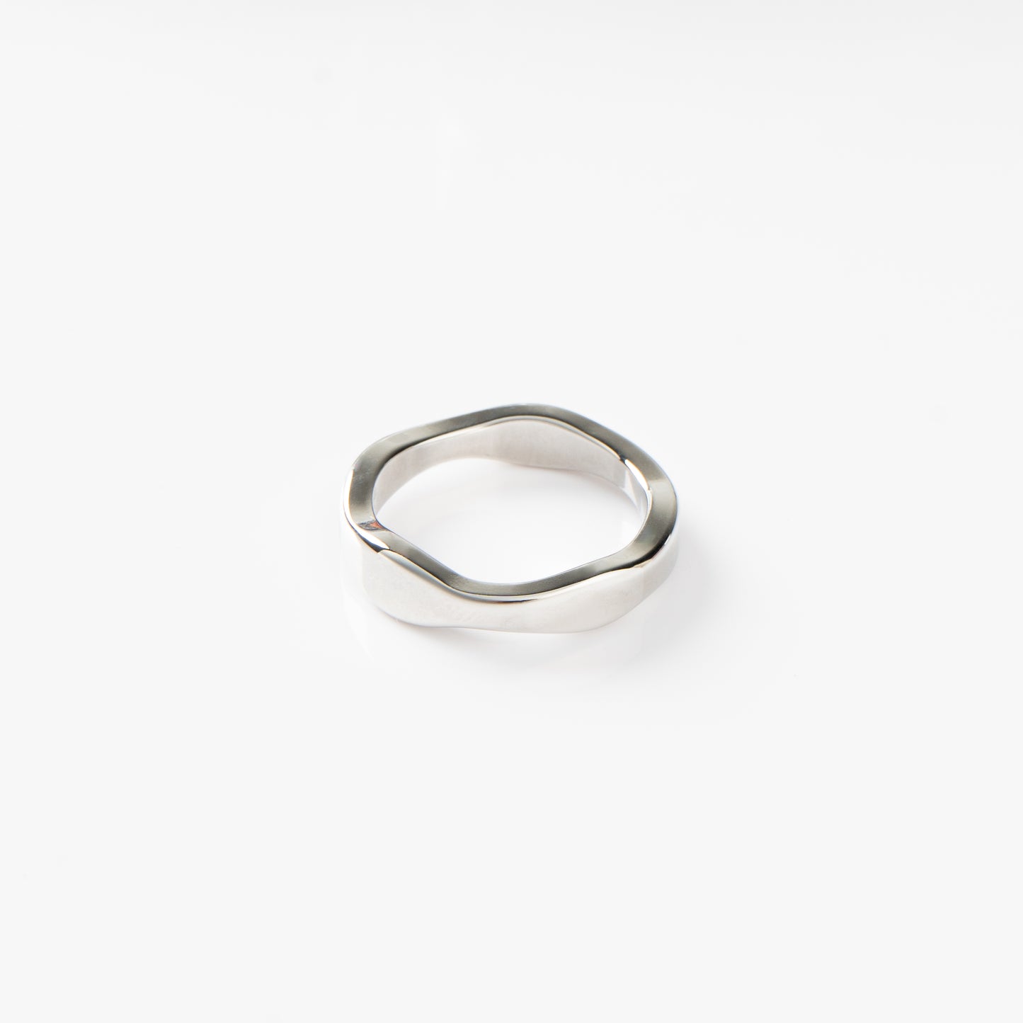 Wavy Ring