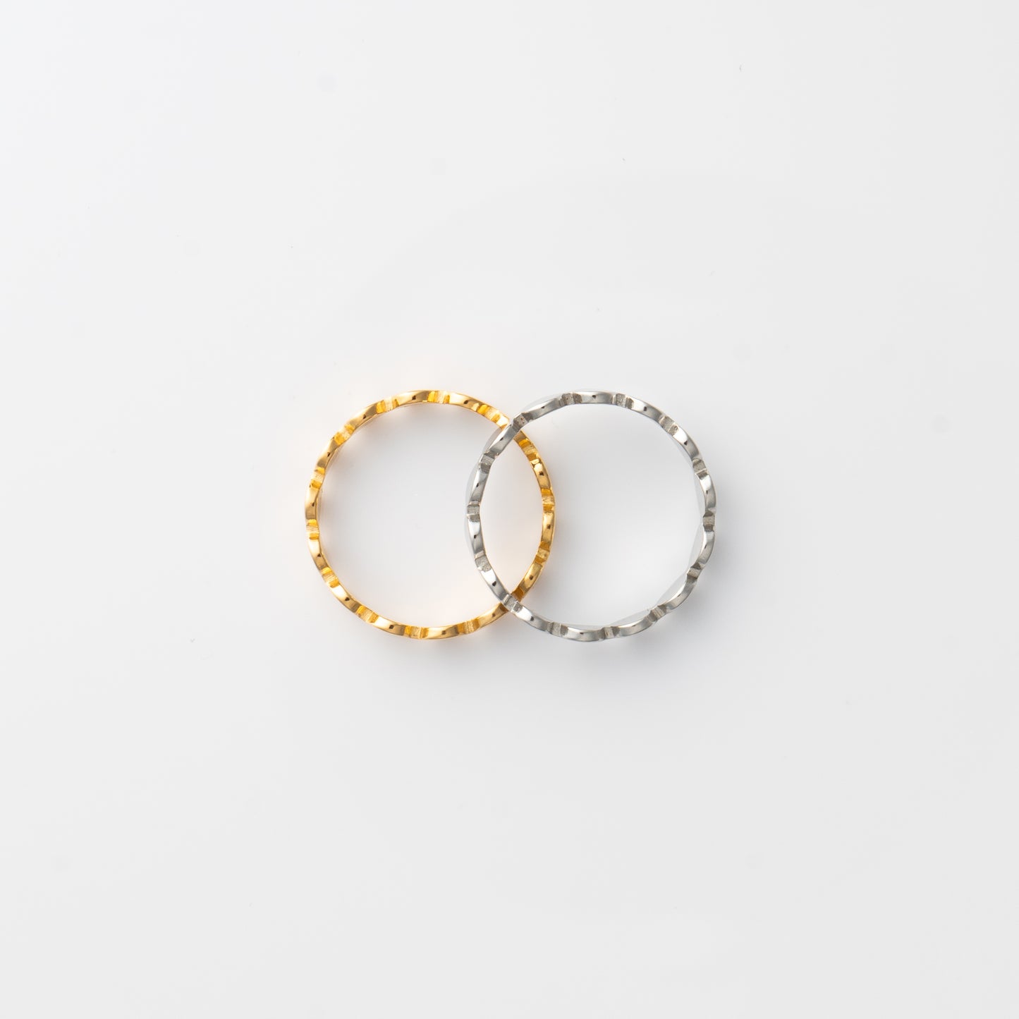 Circle Design Ring