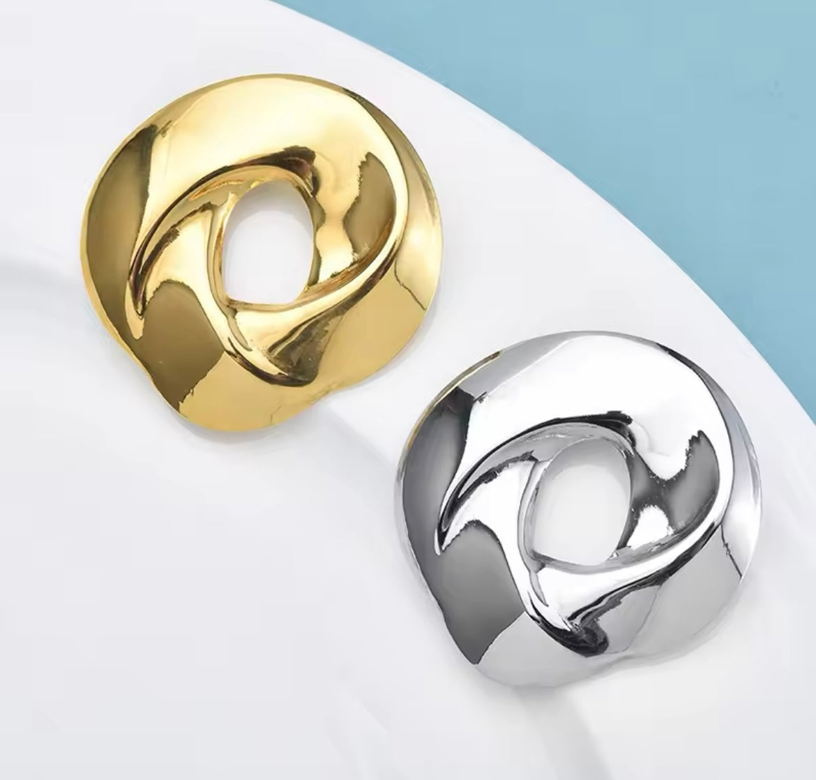 Circle Brooch