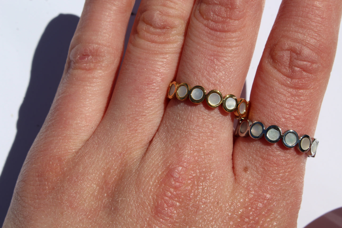 Shell Circle Ring