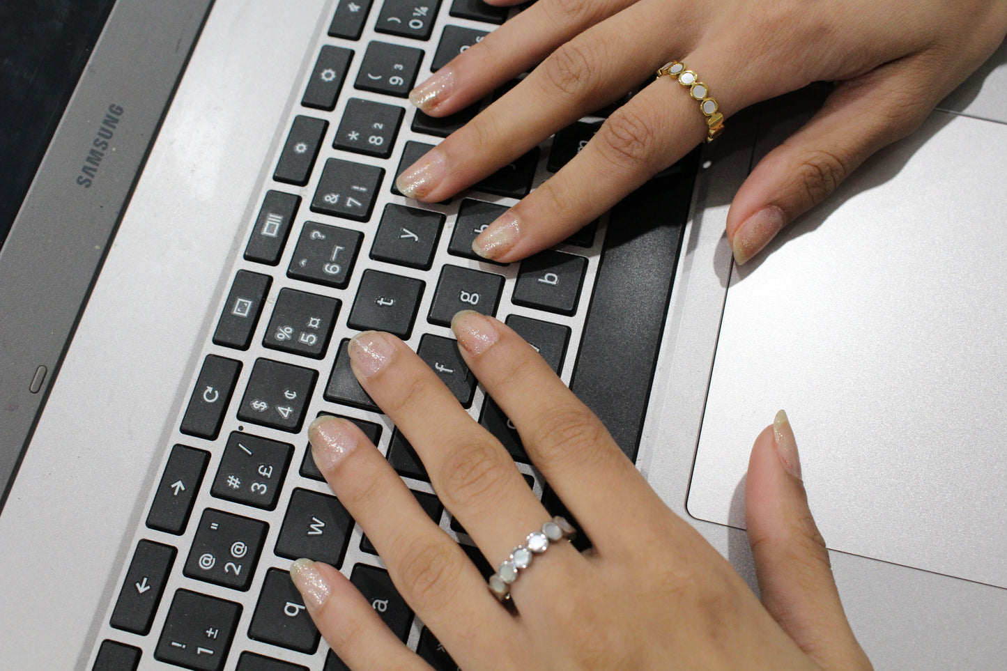 Shell Circle Ring