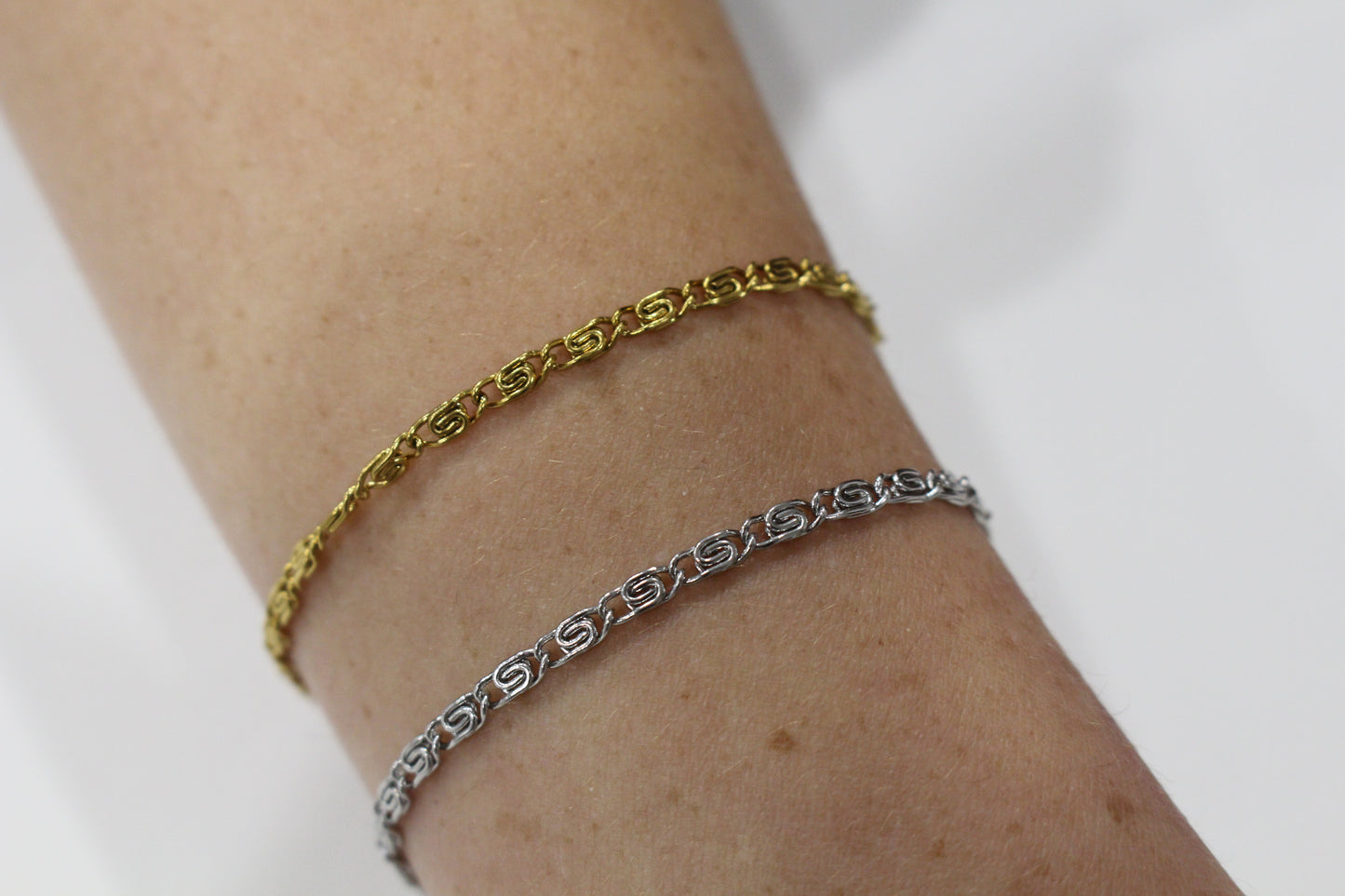 Rosette Chain Bracelet