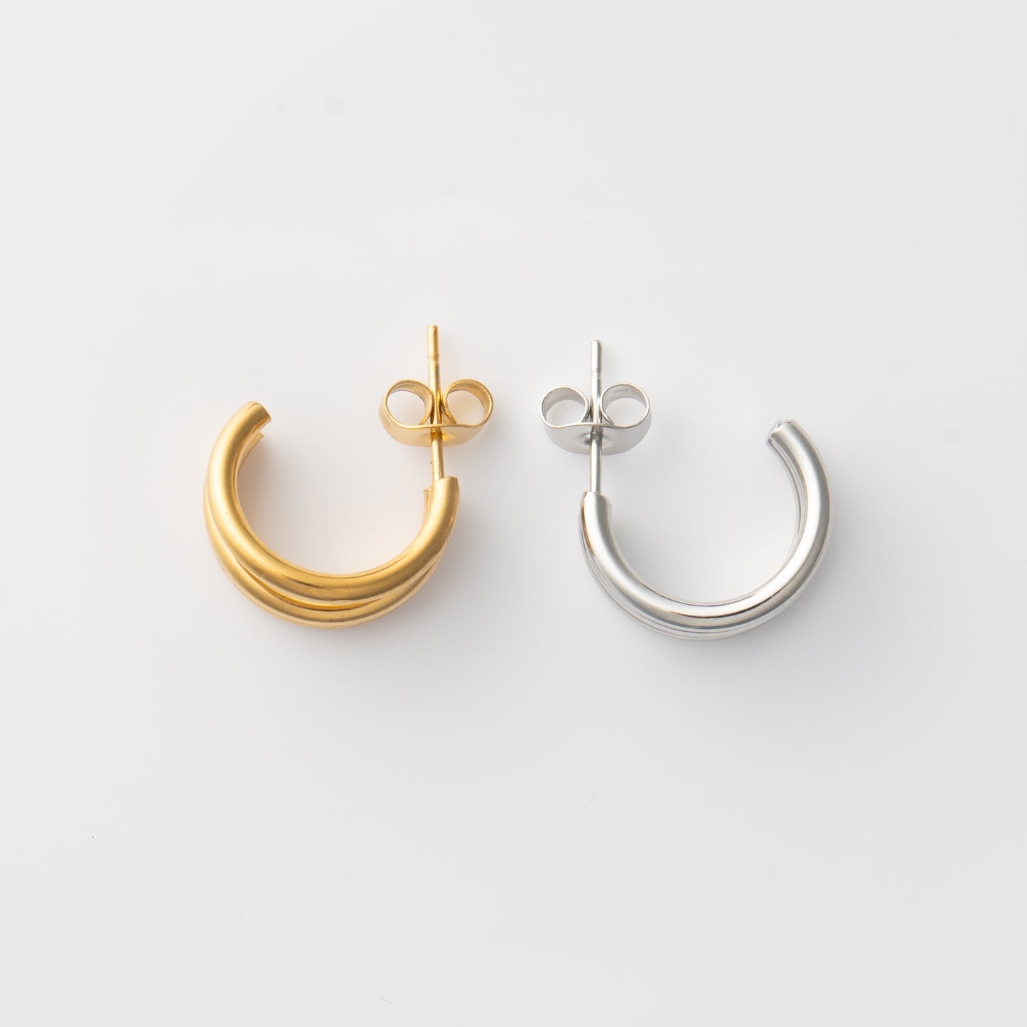 C-Shaped Stud Earring