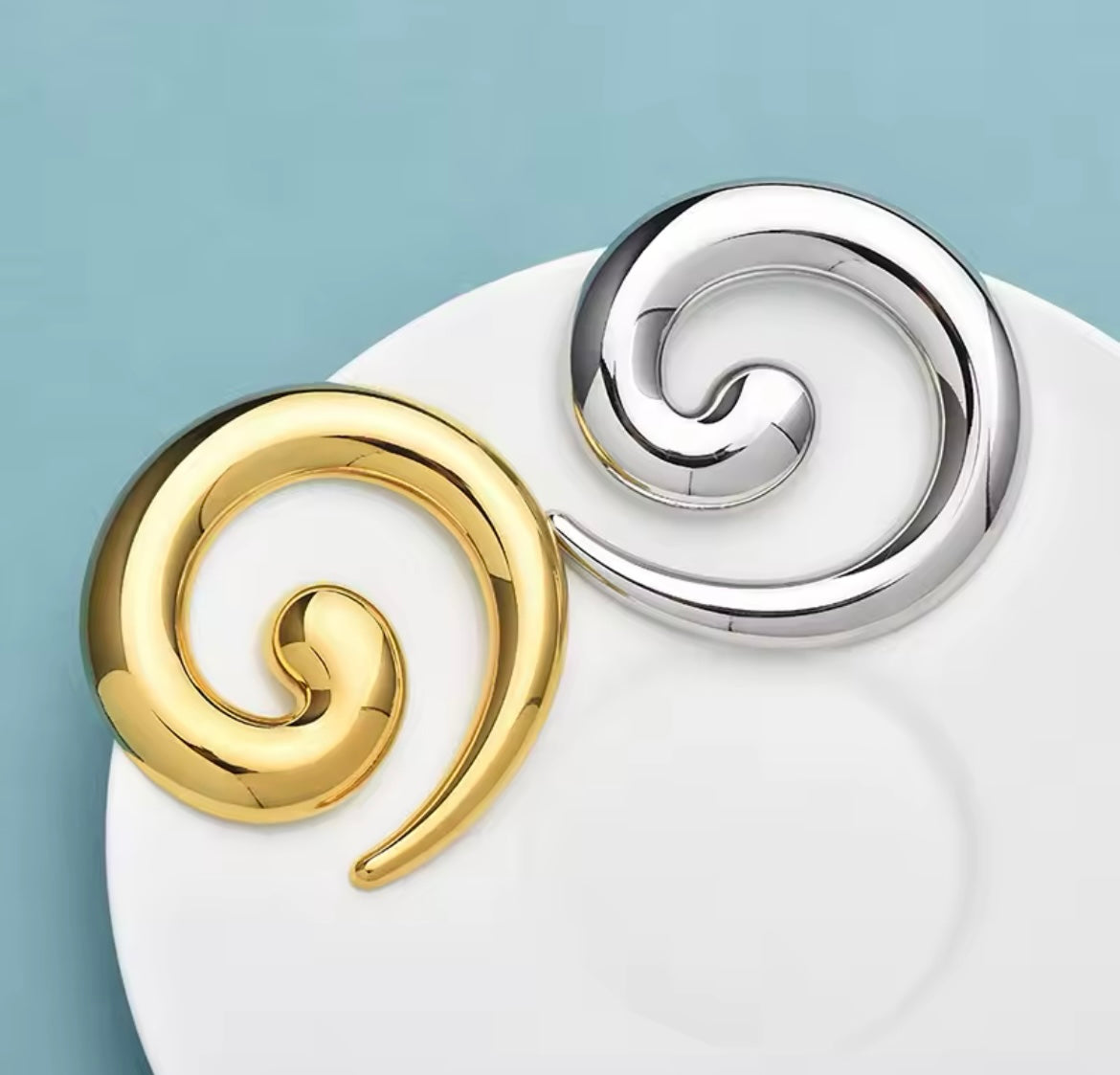 Swirl Brooch