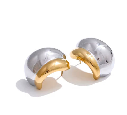 Curved Stud Earrings