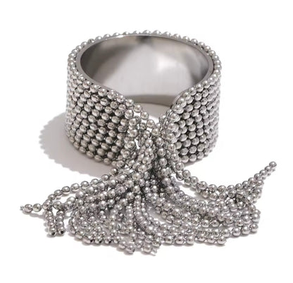 Dangle Ring -Adjustable