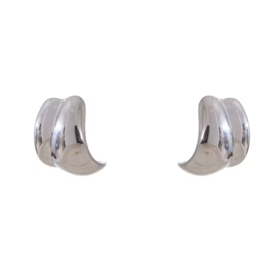 Curved Stud Earrings