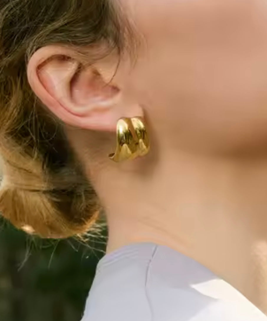 Curved Stud Earrings