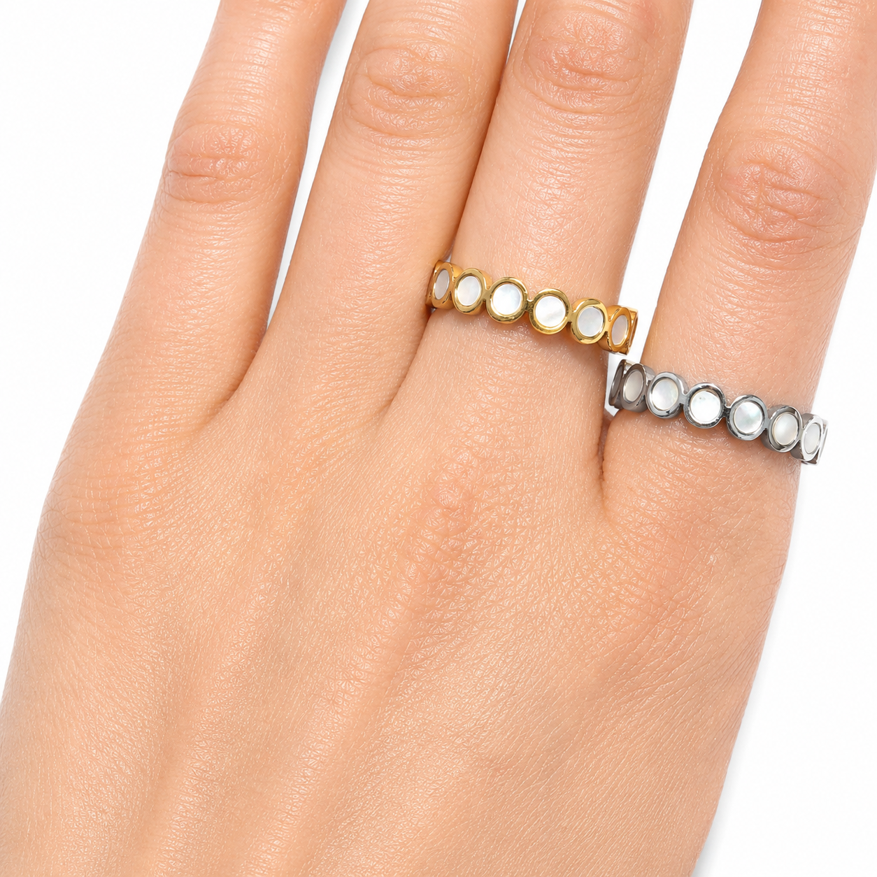 Shell Circle Ring