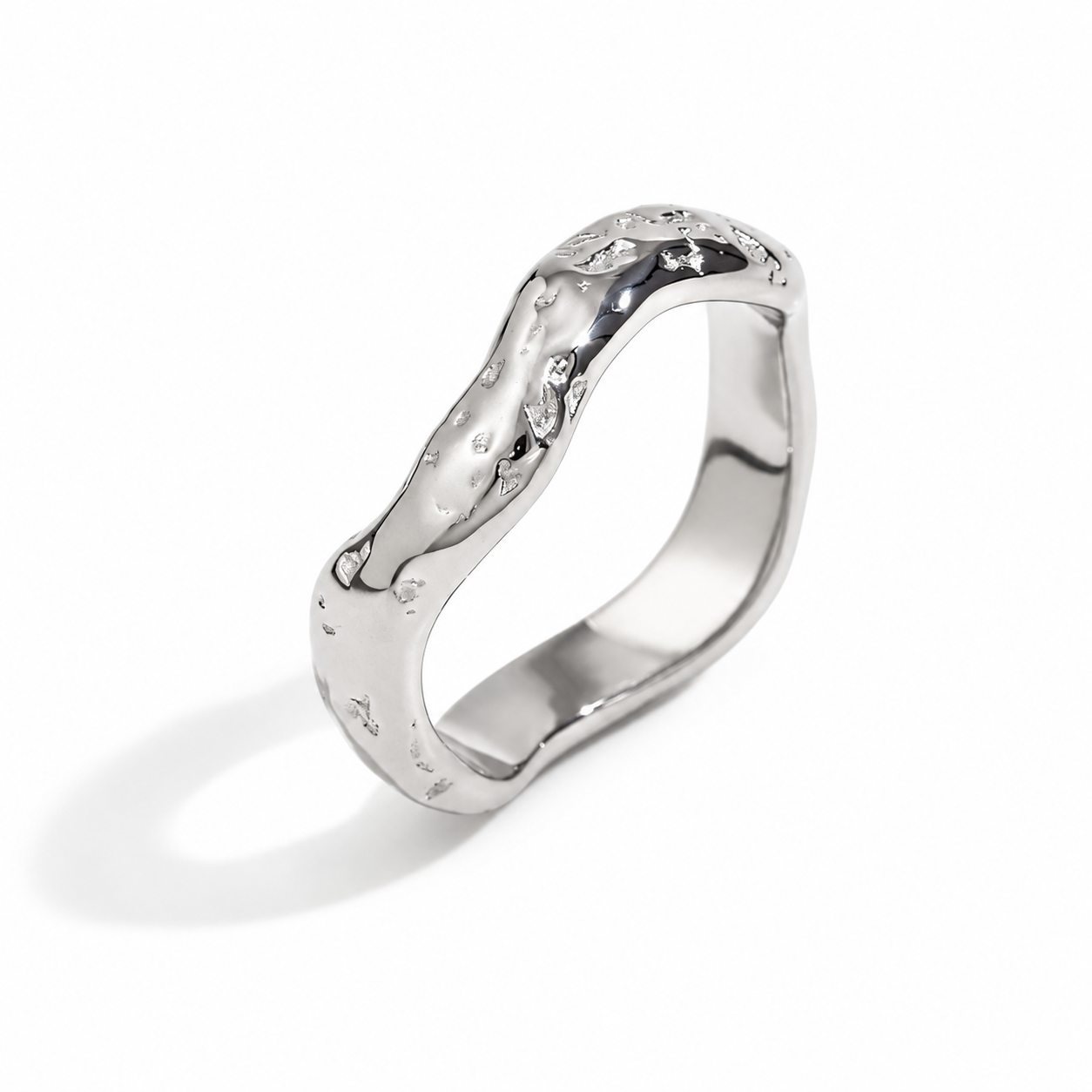 Wavy Imprinted Ring