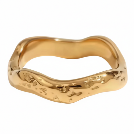 Wavy Imprinted Ring